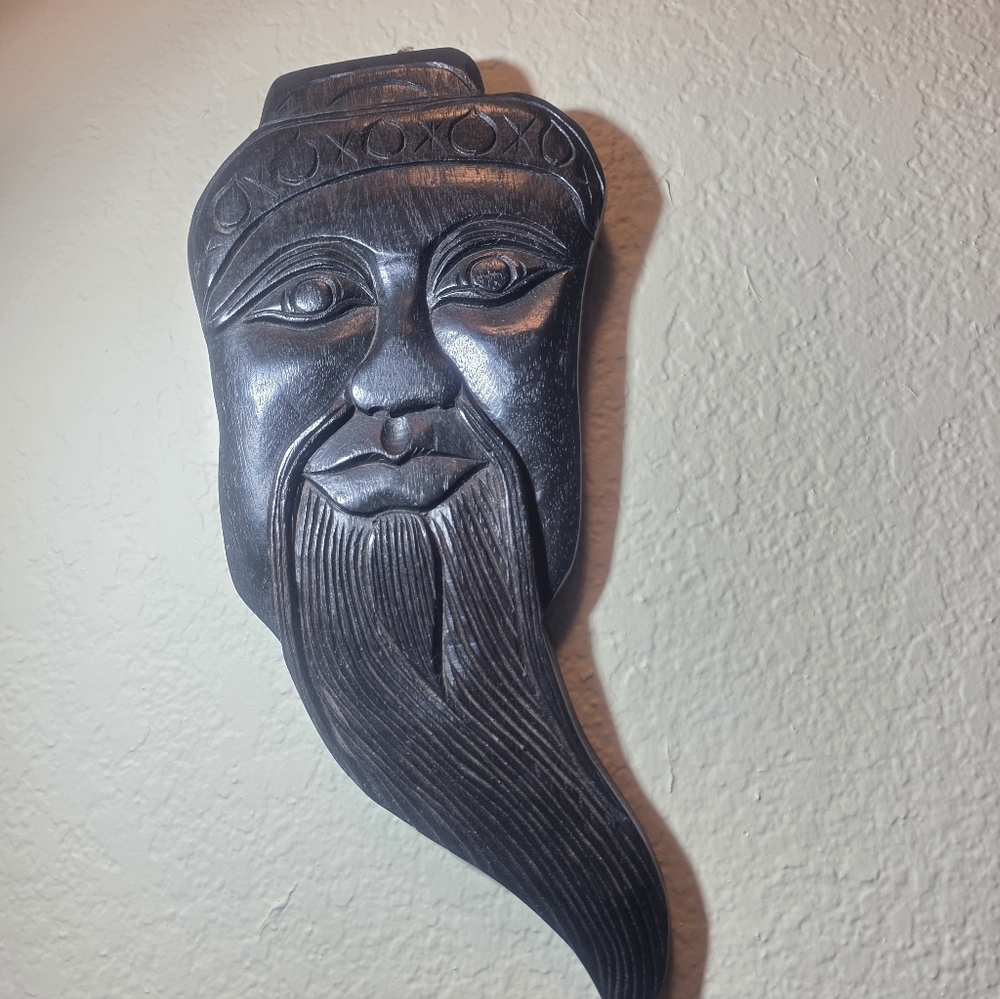 Hand-Carved Wooden Wall Mask Art Sculpture Tribal Vintage Style Home Décor - Picture 4 of 4